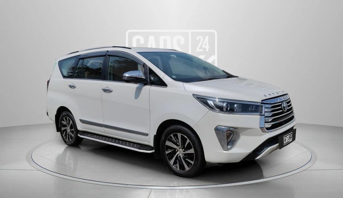 2022 Toyota Innova Crysta 2.4 ZX AT 7 STR, Diesel, Automatic, 47,390 km, Right Front Diagonal
