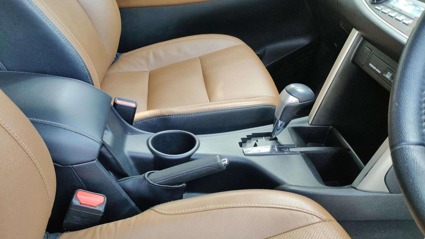 2022 Toyota Innova Crysta 2.4 ZX AT 7 STR, Diesel, Automatic, 47,390 km, Gear Lever