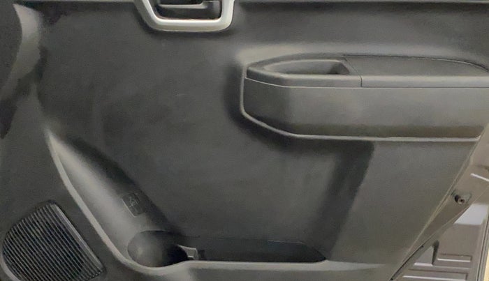 2020 Maruti S PRESSO VXI, Petrol, Manual, 93,728 km, Driver Side Door Panels Control