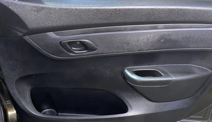 2020 Renault Kwid RXL, Petrol, Manual, 19,531 km, Driver Side Door Panels Control