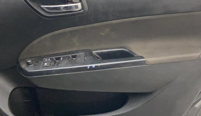 2016 Maruti Swift VXI, Petrol, Manual, 1,02,697 km, Driver Side Door Panels Control