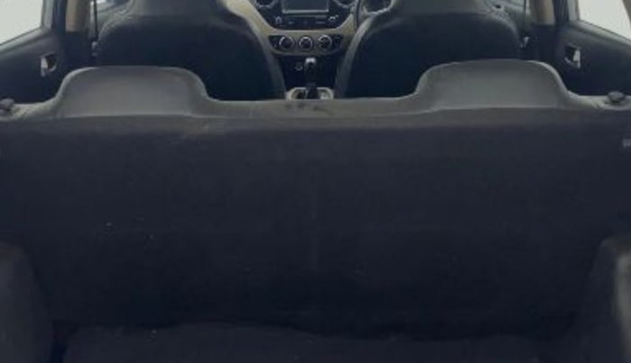 2018 Hyundai Grand i10 SPORTZ AT 1.2 KAPPA VTVT, Petrol, Automatic, 40,043 km, Boot Inside