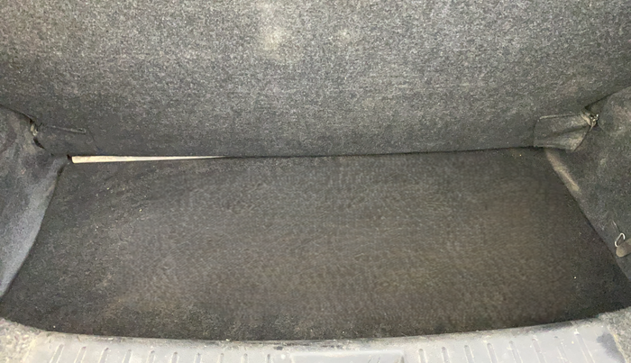 2016 Mahindra Kuv100 K6 6 STR, Petrol, Manual, 13,528 km, Boot Inside