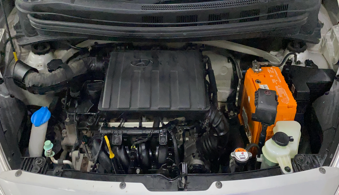 2015 Hyundai Grand i10 SPORTZ 1.2 KAPPA VTVT, Petrol, Manual, 36,792 km, Engine View