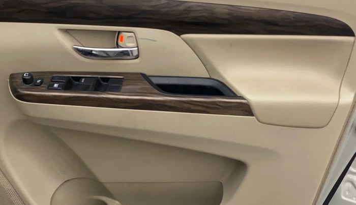 2019 Maruti Ertiga ZXI SHVS, Petrol, Manual, 55,697 km, Driver Side Door Panels Control