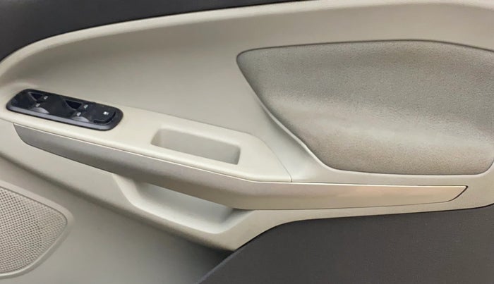 2013 Ford Ecosport TREND 1.5L DIESEL, Diesel, Manual, 91,823 km, Driver Side Door Panels Control