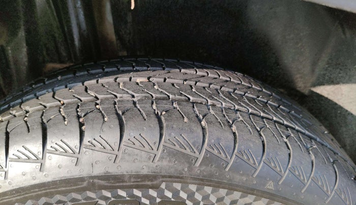 2024 Maruti Grand Vitara ZETA SMART HYBRID, Petrol, Manual, 21,947 km, Left Front Tyre Tread