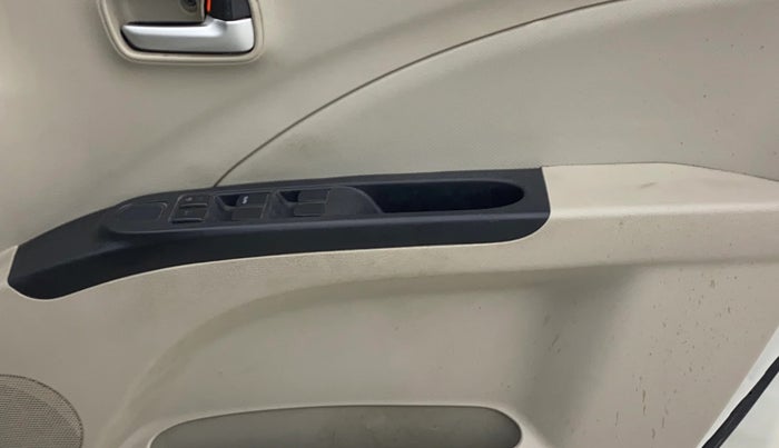 2018 Maruti Celerio VXI CNG, CNG, Manual, 1,02,983 km, Driver Side Door Panels Control
