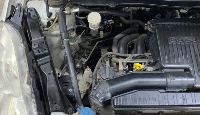 2014 Maruti Swift Dzire VXI, Petrol, Manual, 22,062 km, Engine View - Right