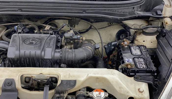 2016 Hyundai Eon ERA +, Petrol, Manual, 1,10,957 km, Engine View - Left