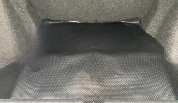 2018 Honda Amaze 1.2L I-VTEC VX, Petrol, Manual, 64,812 km, Boot Inside