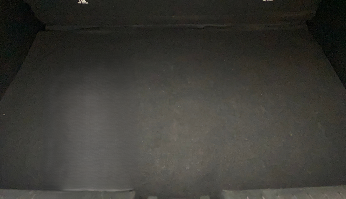 2021 Hyundai VENUE SX 1.5 (O) EXECUTIVE CRDI, Diesel, Manual, 15,975 km, Boot Inside