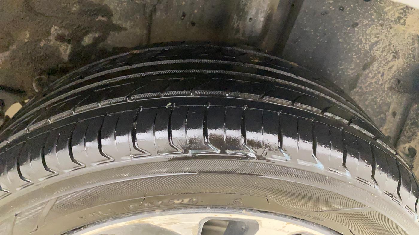 2020 Tata ALTROZ XZ PETROL, Petrol, Manual, 88,724 km, Left Rear Tyre Tread