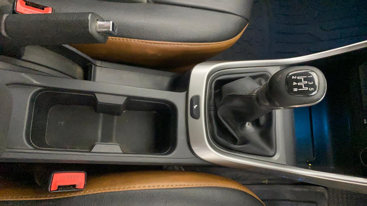 2020 Tata ALTROZ XZ PETROL, Petrol, Manual, 88,724 km, Gear Lever