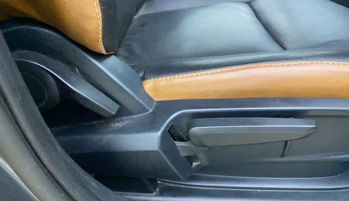 2020 Tata ALTROZ XZ PETROL, Petrol, Manual, 88,724 km, Driver Side Adjustment Panel