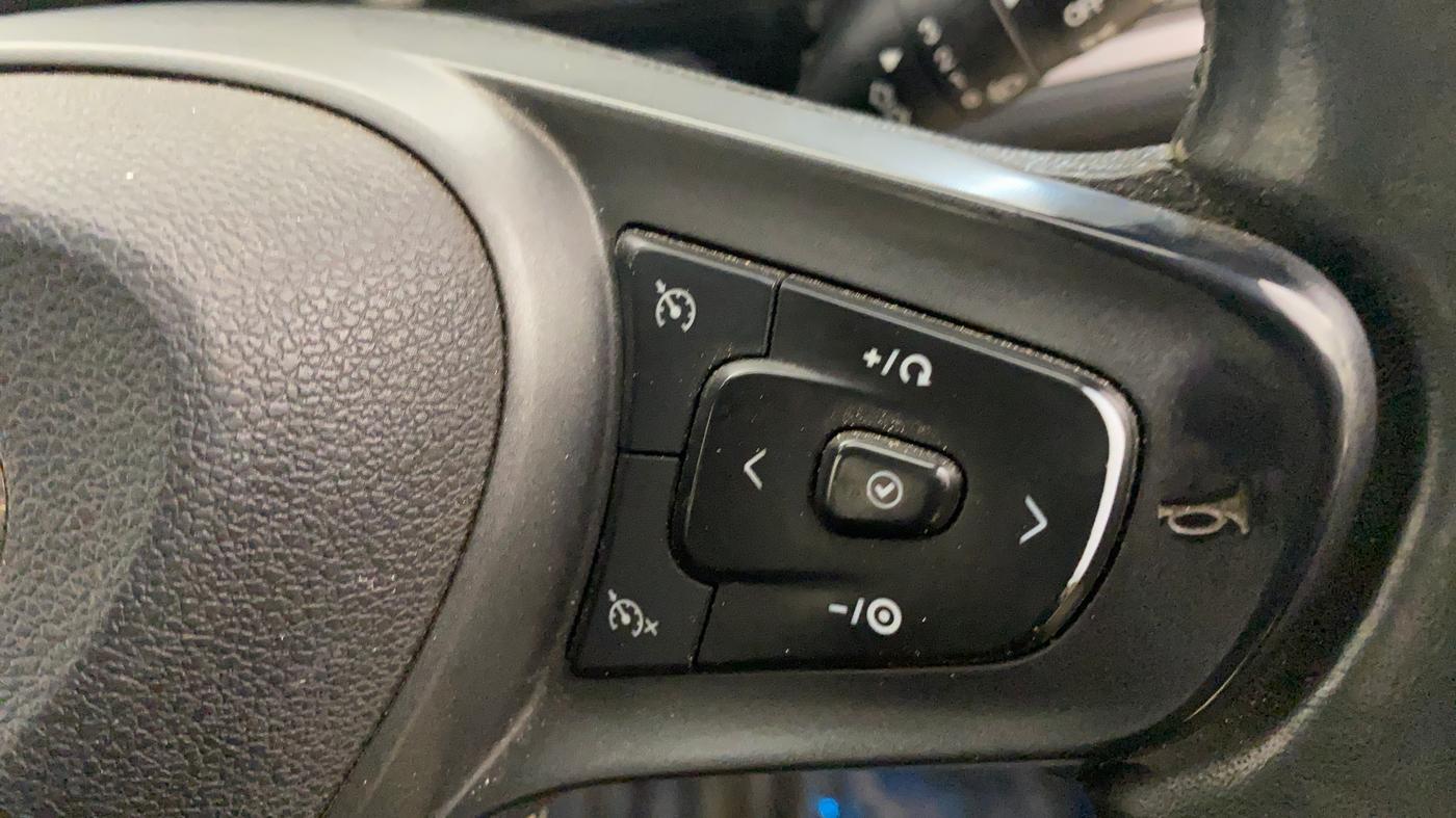 2020 Tata ALTROZ XZ PETROL, Petrol, Manual, 88,724 km, Adaptive Cruise Control