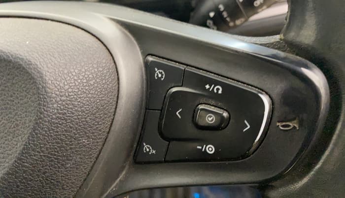 2020 Tata ALTROZ XZ PETROL, Petrol, Manual, 88,724 km, Adaptive Cruise Control
