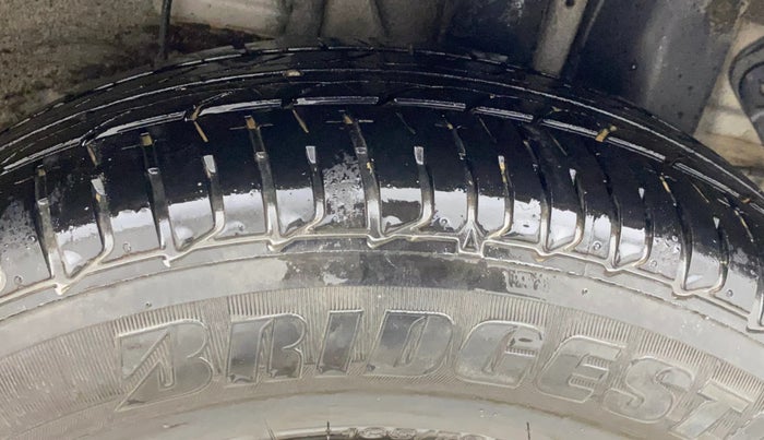 2016 Hyundai Elite i20 SPORTZ 1.2, Petrol, Manual, 48,724 km, Left Rear Tyre Tread