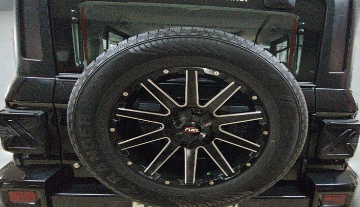 2024 Mahindra Thar Roxx MX5 Petrol AT 2WD , Petrol, Automatic, 31,514 km, Spare Tyre