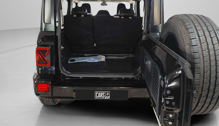 2024 Mahindra Thar Roxx MX5 Petrol AT 2WD , Petrol, Automatic, 31,514 km, Boot Door Open