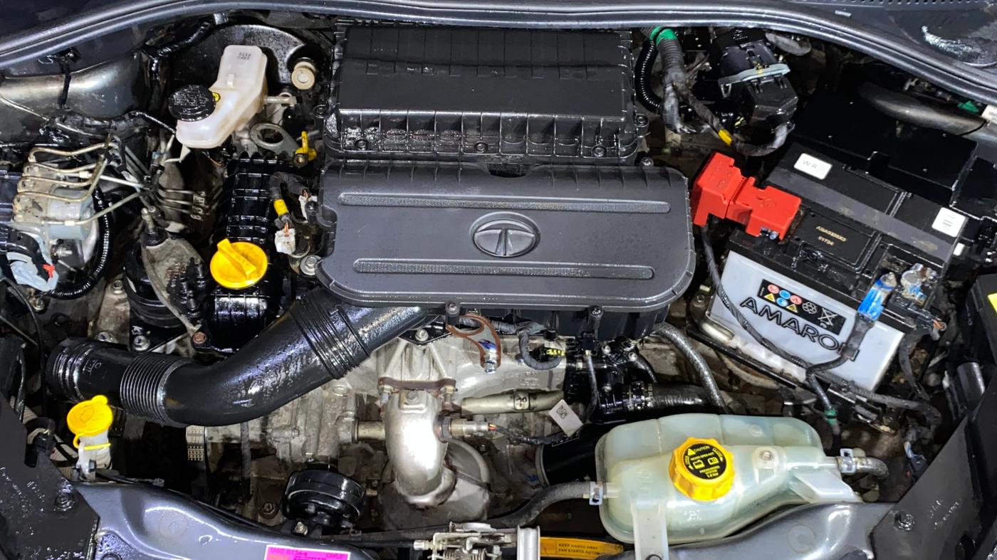 2022 Tata Tiago XT PETROL, Petrol, Manual, 8,713 km, Engine View
