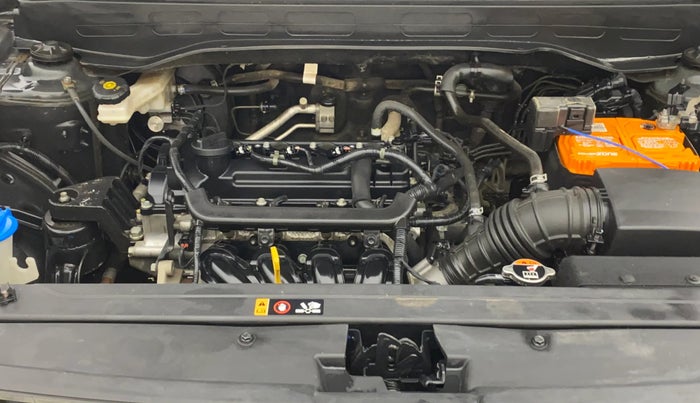 2020 Hyundai VENUE S 1.2, Petrol, Manual, 79,015 km, Engine View