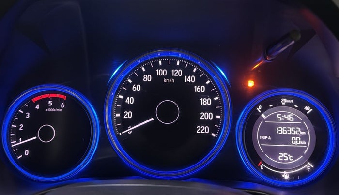 2015 Honda City 1.5L I-DTEC VX, Diesel, Manual, 1,36,317 km, Odometer Image