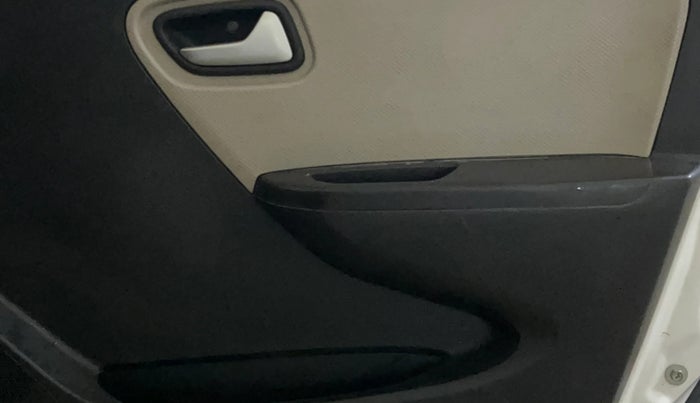 2019 Maruti Alto LXI CNG, CNG, Manual, 44,367 km, Driver Side Door Panels Control