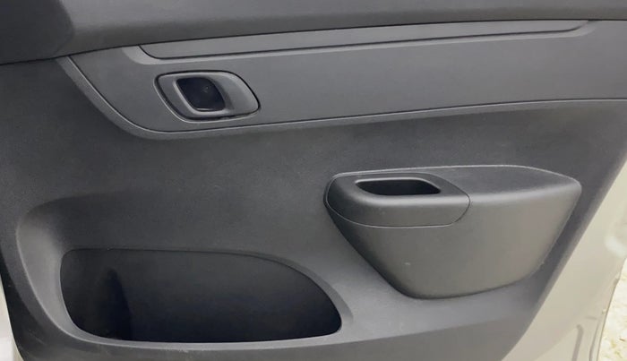 2021 Renault Kwid NEOTECH RXL 1.0 AMT, Petrol, Automatic, 6,838 km, Driver Side Door Panels Control