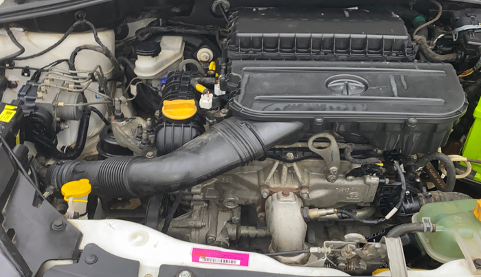 2021 Tata Tiago XT LIMITED EDITION PETROL, CNG, Manual, 1,04,937 km, Engine View - Right