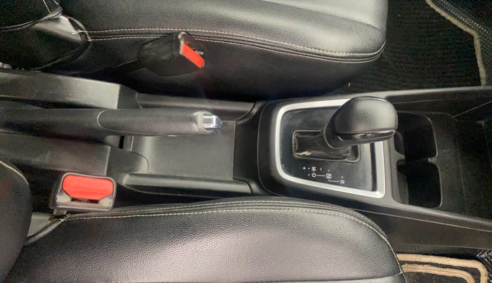 2018 Maruti Swift VXI AMT, Petrol, Automatic, 41,407 km, Gear Lever