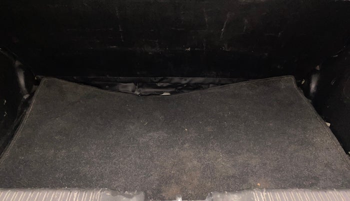 2018 Maruti Swift VXI AMT, Petrol, Automatic, 41,407 km, Boot Inside