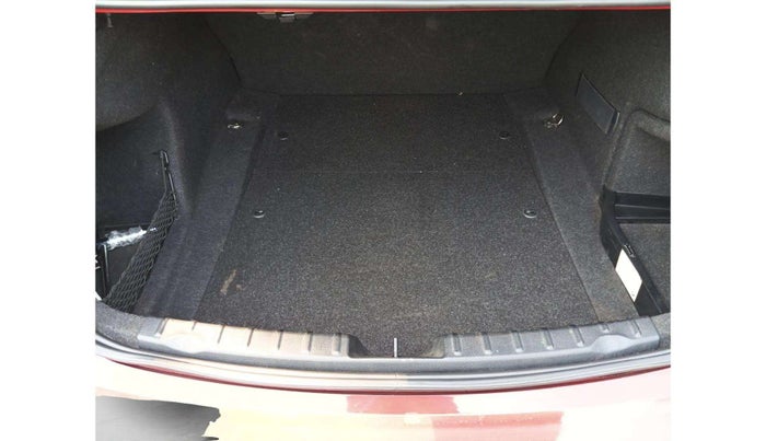 2015 BMW 3 Series 320D SPORTLINE, Diesel, Automatic, 53,825 km, Boot Inside