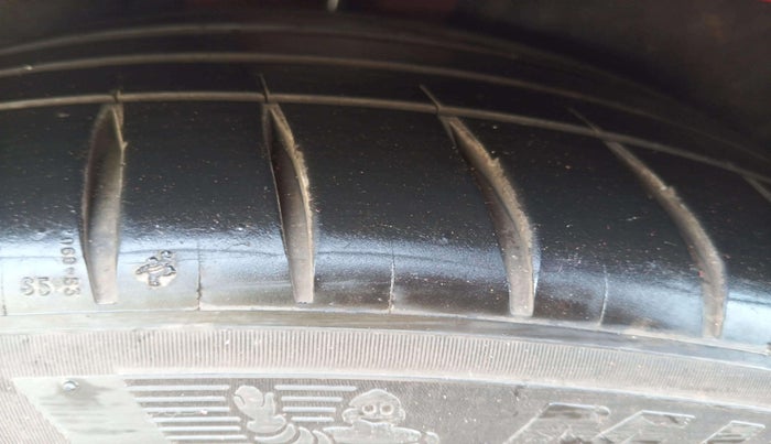 2015 BMW 3 Series 320D SPORTLINE, Diesel, Automatic, 53,825 km, Right Front Tyre Tread