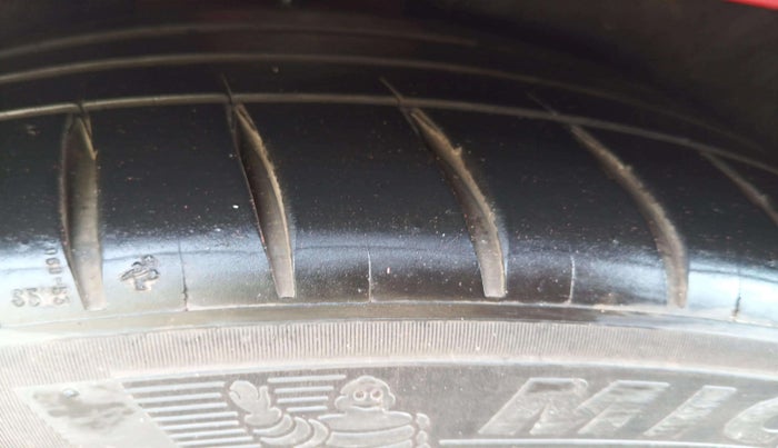 2015 BMW 3 Series 320D SPORTLINE, Diesel, Automatic, 53,825 km, Right Rear Tyre Tread