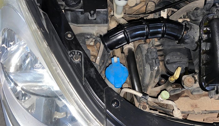 2014 Hyundai i10 MAGNA 1.1, CNG, Manual, 1,05,896 km, Engine View - Right