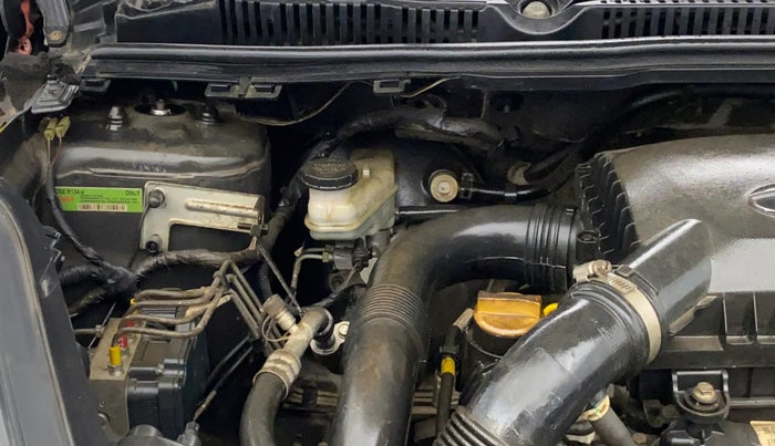 2017 Tata NEXON XT PETROL, Petrol, Manual, 21,544 km, Engine View - Right