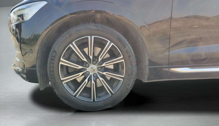 2018 Volvo XC 60 D5 INSCRIPTION, Diesel, Automatic, 70,331 km, Left Front Wheel