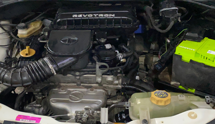 2017 Tata Tiago XT PETROL, Petrol, Manual, 48,903 km, Engine View