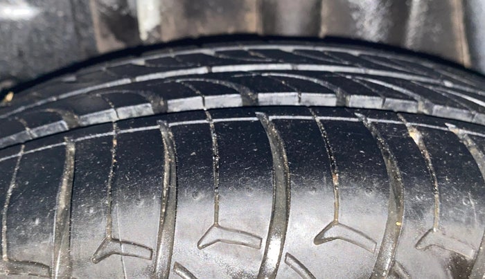 2017 Tata Tiago XT PETROL, Petrol, Manual, 48,903 km, Left Rear Tyre Tread