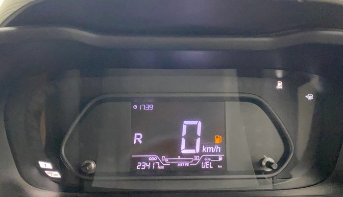 2024 Tata ALTROZ XZ CNG, CNG, Manual, 23,376 km, Odometer Image