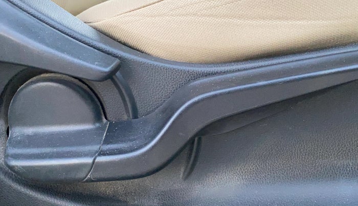 2020 Honda Amaze 1.2L I-VTEC VX, Petrol, Manual, 39,885 km, Driver Side Adjustment Panel