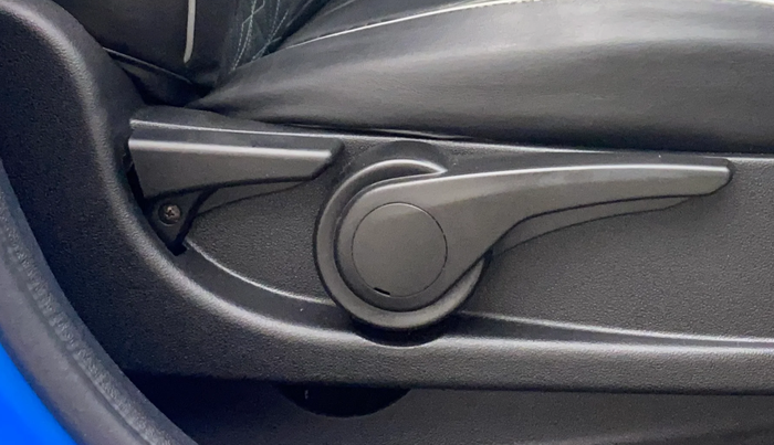 2021 Tata NEXON XZ PLUS PETROL, Petrol, Manual, 39,559 km, Driver Side Adjustment Panel