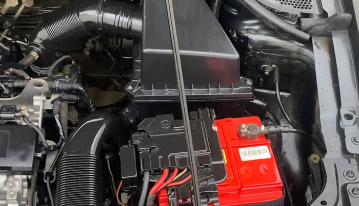 2015 Volkswagen Polo COMFORTLINE 1.2L, Petrol, Manual, 73,819 km, Engine View - Left