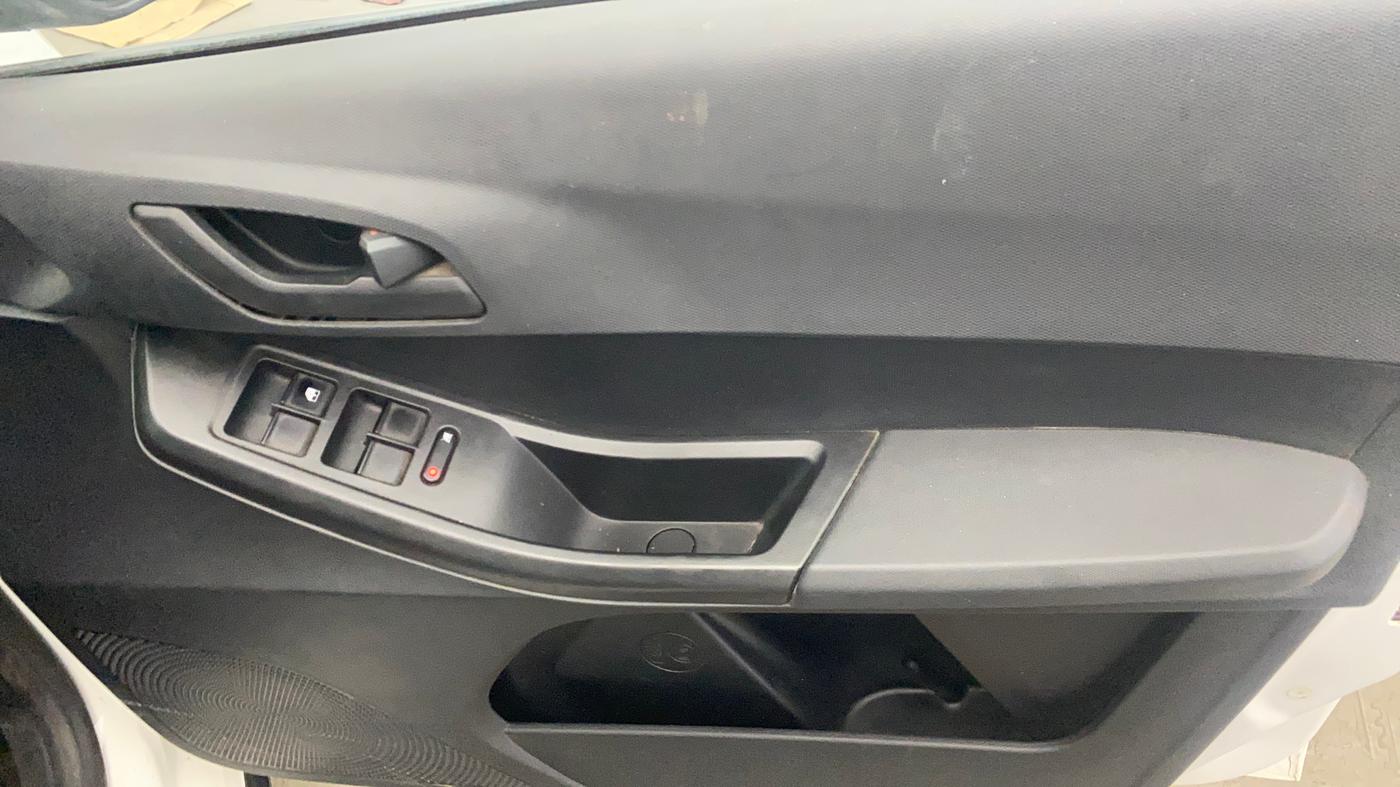 2021 Tata TIAGO NRG XZ MT, Petrol, Manual, 30,503 km, Driver Side Door Panels Control
