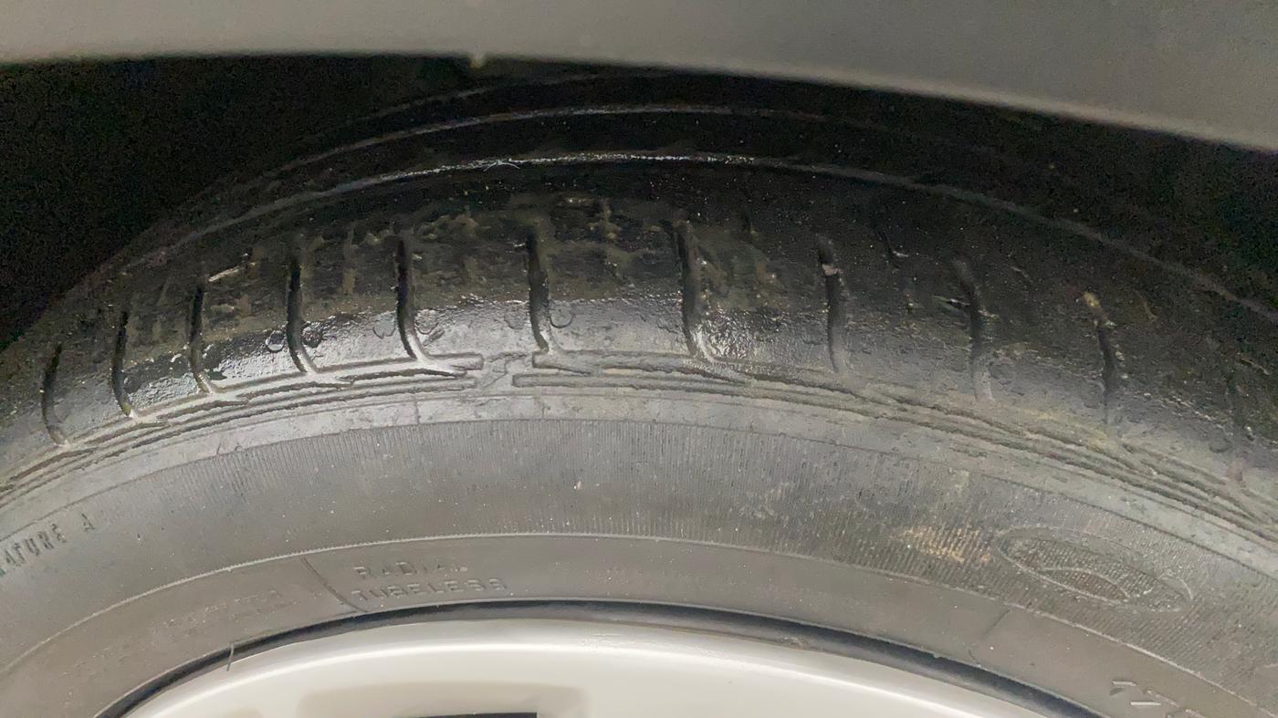 2021 Tata TIAGO NRG XZ MT, Petrol, Manual, 30,503 km, Right Front Tyre Tread