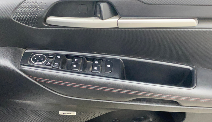 2020 KIA SONET GTX PLUS 1.5, Diesel, Manual, 32,242 km, Driver Side Door Panels Control