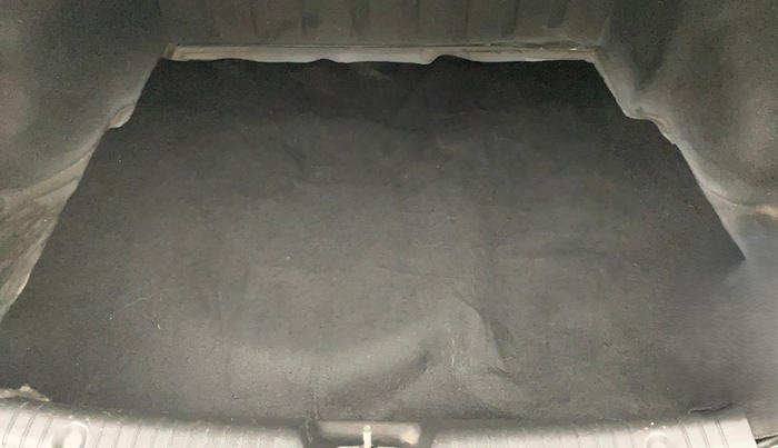 2014 Hyundai Verna FLUIDIC 1.6 CRDI SX AT, Diesel, Automatic, 81,531 km, Boot Inside