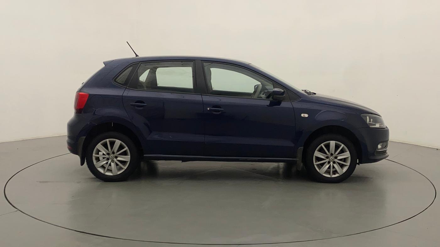 2015 Volkswagen Polo HIGHLINE1.2L, Petrol, Manual, 25,999 km, Right Side