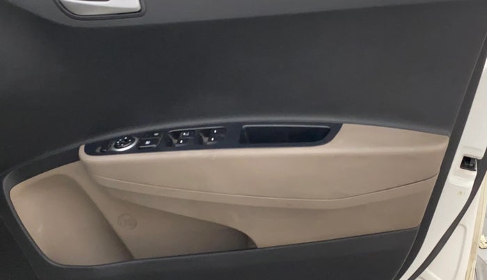 2015 Hyundai Xcent S 1.2, Petrol, Manual, 72,845 km, Driver Side Door Panels Control